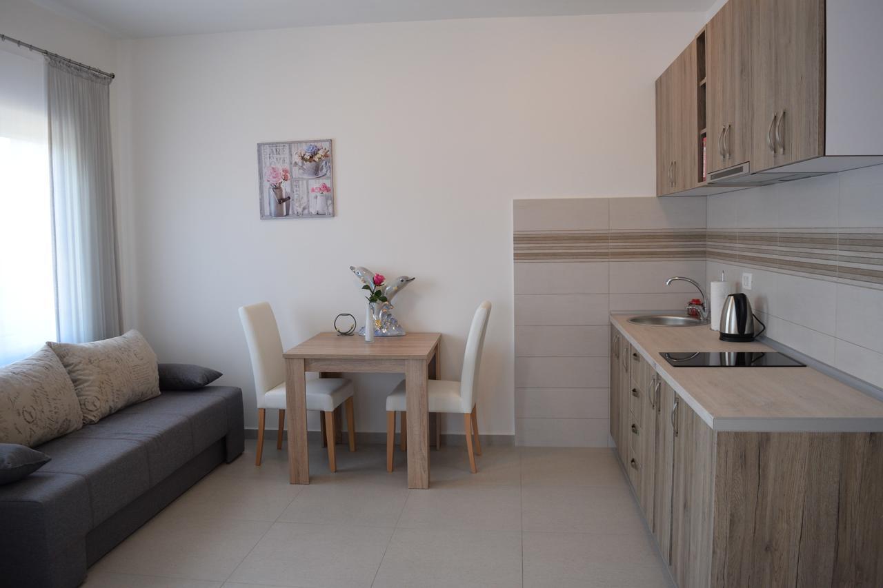 Kristina Apartments Tivat Exteriér fotografie