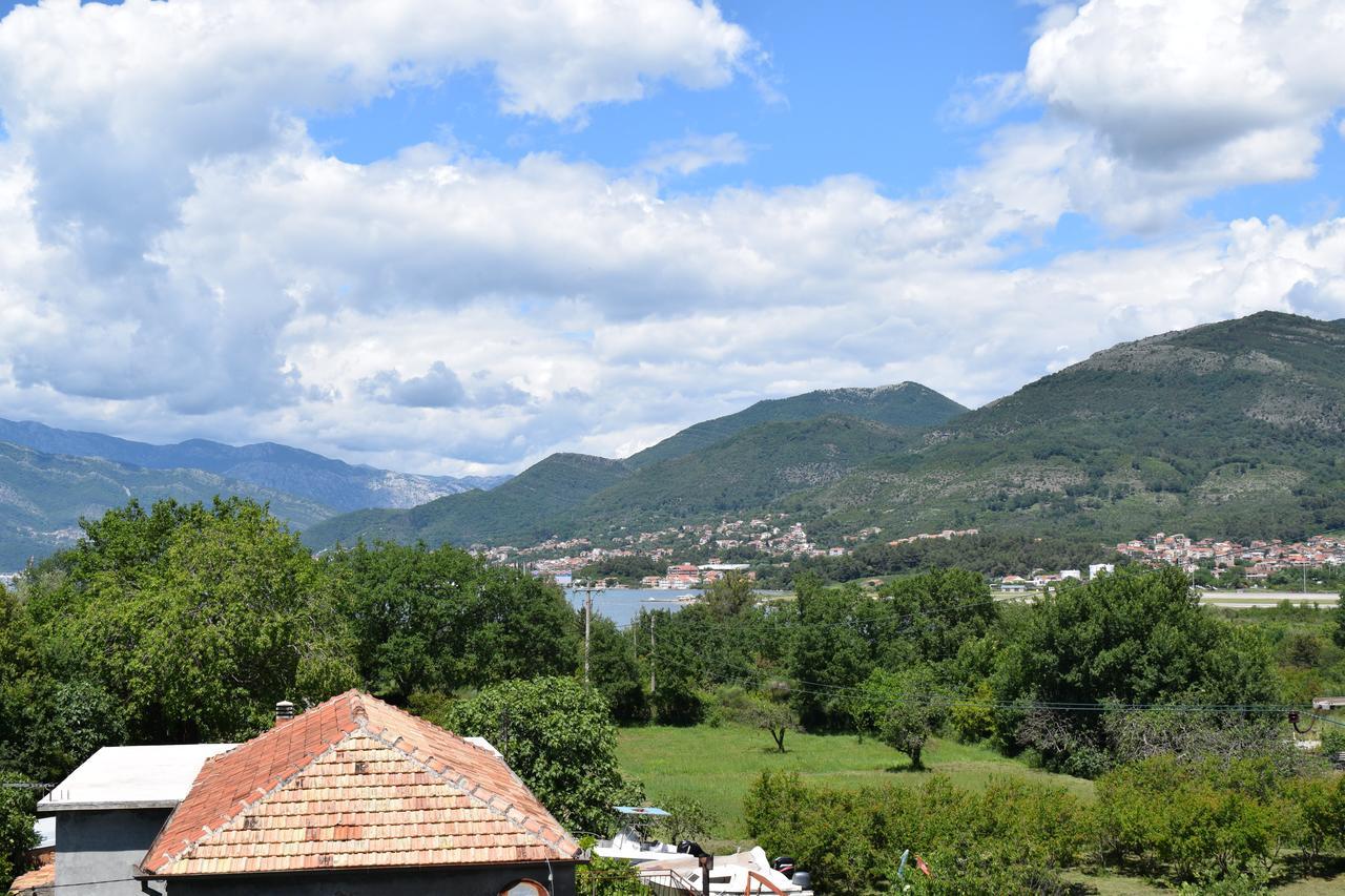 Kristina Apartments Tivat Exteriér fotografie